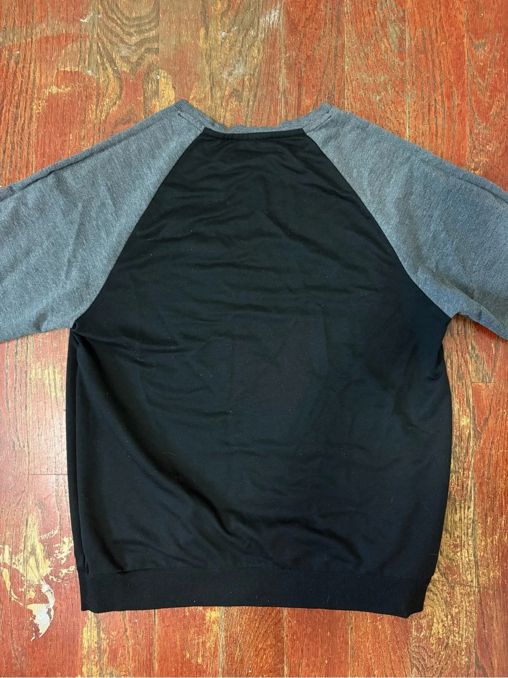 SHEIN Men's Black Crewneck Sweater with Gray Raglan Sleeves
